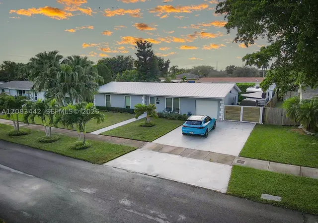 Photo 2 of Single family home for sale at 18124 Sw 92nd Court, Palmetto Bay, FL 33157 | MLS# A12083442 | Listing updated on 2026-09-04