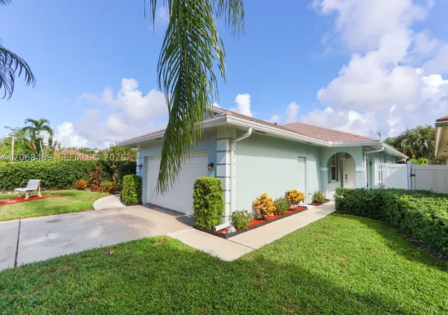 Photo 2 of Single family home for sale at 157 Sims Crk Ln, Jupiter, FL 33458 | MLS# A12068469 | Listing updated on 2026-09-08