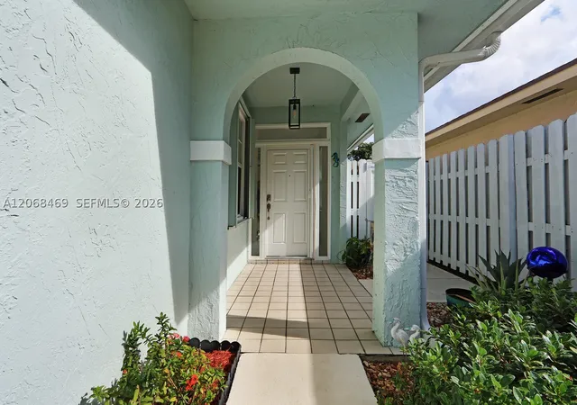 Photo 3 of Single family home for sale at 157 Sims Crk Ln, Jupiter, FL 33458 | MLS# A12068469 | Listing updated on 2026-09-08