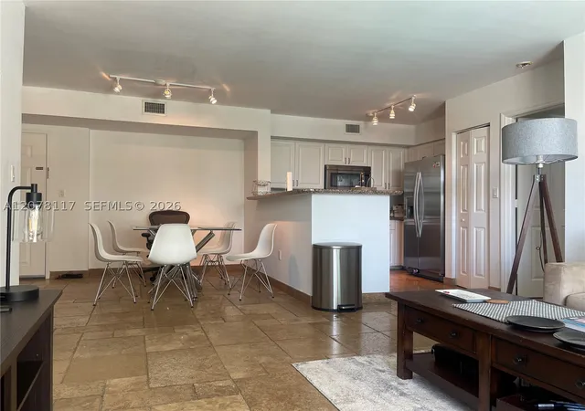 Photo 3 of Condo for sale at 1155 Brickell Bay Dr #808, Miami, FL 33131 | MLS# A12078117 | Listing updated on 2026-09-29