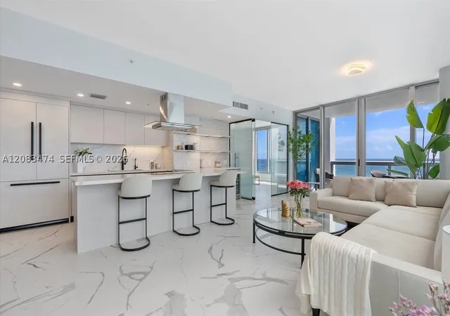Photo 4 of Condo for sale at 6899 Collins Ave #1008, Miami Beach, FL 33141 | MLS# A12083474 | Listing updated on 2026-09-11