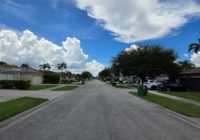 Photo 35 of Sale Pending at 14246 SW 162nd Street, Miami, FL 33177 | MLS# A12083503 | Listing updated on 2026-10-04