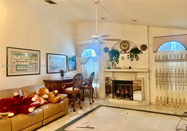 Photo 4 of Single family home for sale at 110 Hemingway Ct, Royal Palm Beach, FL 33411 | MLS# A12082779 | Listing updated on 2026-09-06