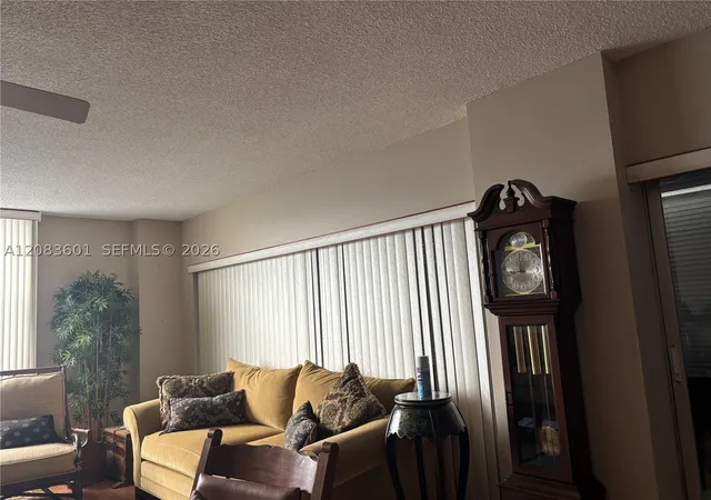 Photo 3 of Condo for sale at 3800 Hillcrest Dr #1011, Hollywood, FL 33021 | MLS# A12083601 | Listing updated on 2026-09-04