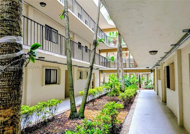 Photo 3 of Condo for sale at 8075 Sw 107th Avenue #123, Miami, FL 33173 | MLS# A12083610 | Listing updated on 2026-09-08