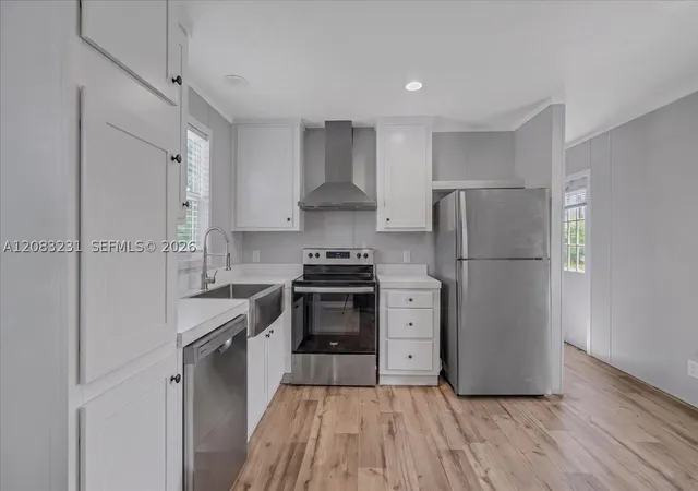 Photo 3 of Manufactured home for sale at 470 S Jinete St, Clewiston, FL 33440 | MLS# A12083231 | Listing updated on 2026-09-04
