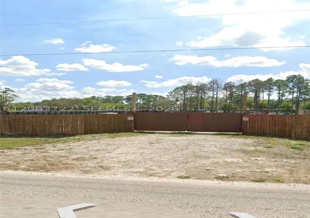 Photo 2 of Land for sale at 490 Avenida Del Sur, Clewiston, FL 33440 | MLS# A12083722 | Listing updated on 2026-09-04