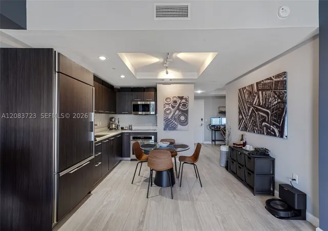 Photo 3 of Condo for sale at 45 Sw 9th Street #3405, Miami, FL 33130 | MLS# A12083723 | Listing updated on 2026-09-04