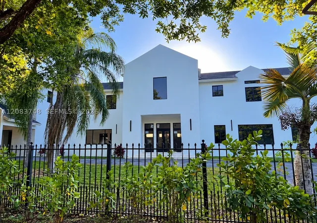Photo 1 of Single family home for sale at 5455 Sw 60th Court, Miami, FL 33155 | MLS# A12083748 | Listing updated on 2026-09-04