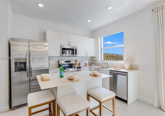 Photo 3 of Townhouse for sale at 35707 SW 179 Court, Miami, FL 33034 | MLS# A12083756 | Listing updated on 2026-09-10