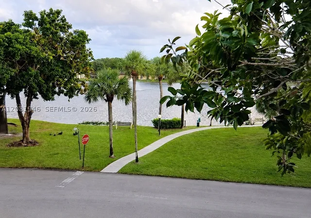 Photo 1 of Condo for sale at 301 Cambridge Rd #306, Hollywood, FL 33024 | MLS# A12081946 | Listing updated on 2026-09-04
