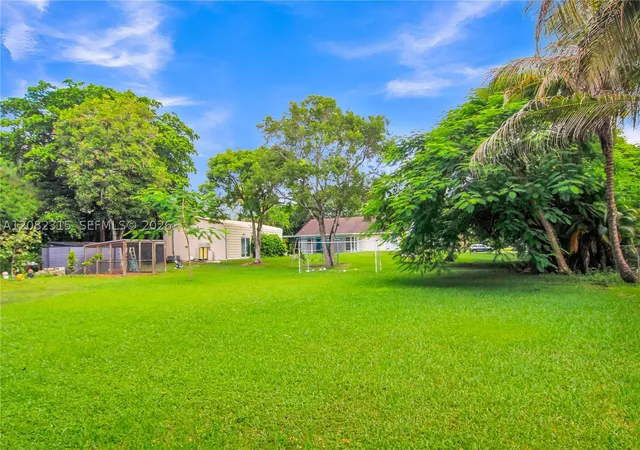Photo 2 of Single family home for sale at 17110 Sw 64th Court, Southwest Ranches, FL 33331 | MLS# A12082315 | Listing updated on 2026-09-29