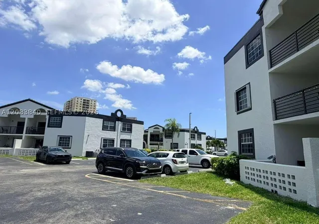 Photo 3 of Condo for sale at 9715 Fontainebleau Blvd #E308, Miami, FL 33172 | MLS# A12083840 | Listing updated on 2026-09-04