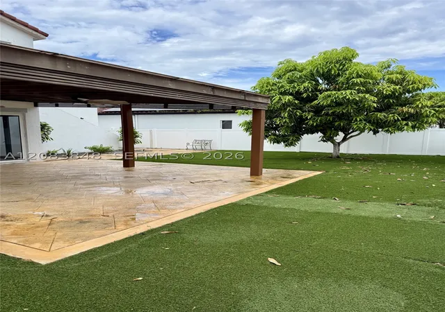 Photo 4 of Single family home for sale at 17081 SW 94th Way, Miami, FL 33196 | MLS# A12083848 | Listing updated on 2026-09-11