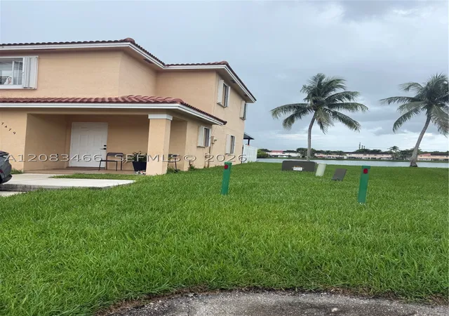 Photo 4 of Townhouse for sale at 17479 SW 140th Court, Miami, FL 33177 | MLS# A12083466 | Listing updated on 2026-09-06