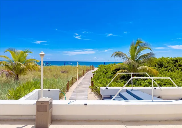 Photo 3 of House for sale at 3600 Galt Ocean Dr #6A, Fort Lauderdale, FL 33308 | MLS# A12083973 | Listing updated on 2026-09-08