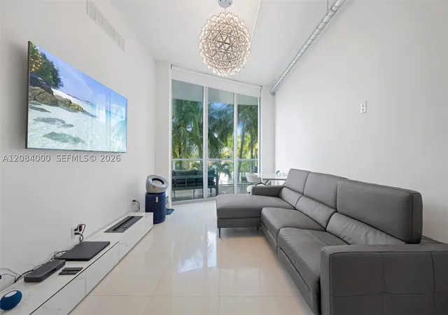 Photo 3 of Condo for sale at 3029 Ne 188th Street #523, Aventura, FL 33180 | MLS# A12084000 | Listing updated on 2026-09-19