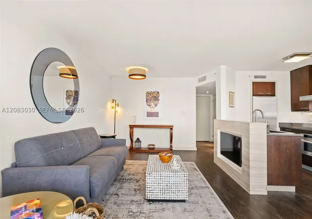 Photo 3 of Condo for sale at 1688 West Ave #806, Miami Beach, FL 33139 | MLS# A12083030 | Listing updated on 2026-09-05