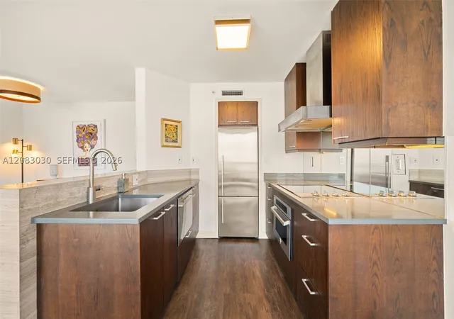 Photo 3 of Condo for sale at 1688 West Ave #806, Miami Beach, FL 33139 | MLS# A12083030 | Listing updated on 2026-09-05