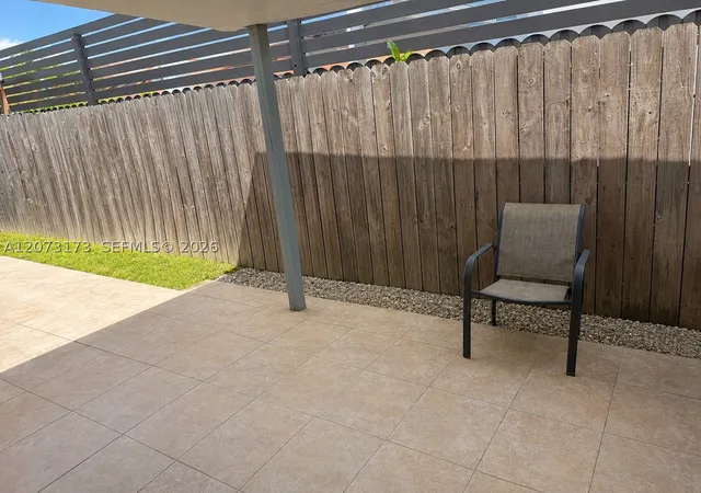 Photo 15 of Townhouse for sale at 11221 SW 33rd Circle Pl, Miami, FL 33165 | MLS# A12073173 | Listing updated on 2026-09-21