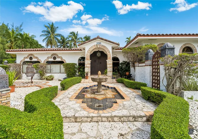 Photo 3 of Single family home for sale at 1150 N Biscayne Point Rd, Miami Beach, FL 33141 | MLS# A12083481 | Listing updated on 2026-09-28