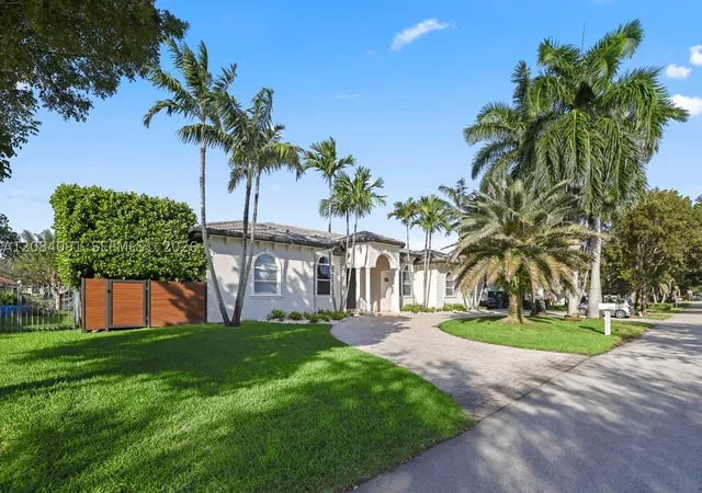 Photo 1 of Single family home for sale at 8095 Sw 187th Street, Cutler Bay, FL 33157 | MLS# A12084091 | Listing updated on 2026-09-08