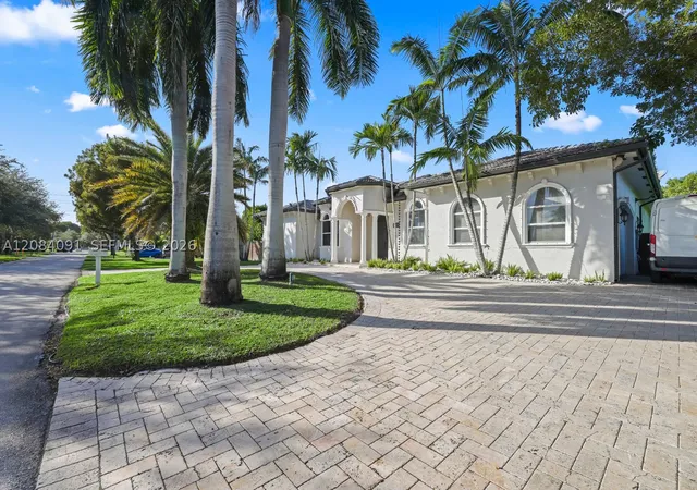 Photo 3 of Single family home for sale at 8095 Sw 187th Street, Cutler Bay, FL 33157 | MLS# A12084091 | Listing updated on 2026-09-08