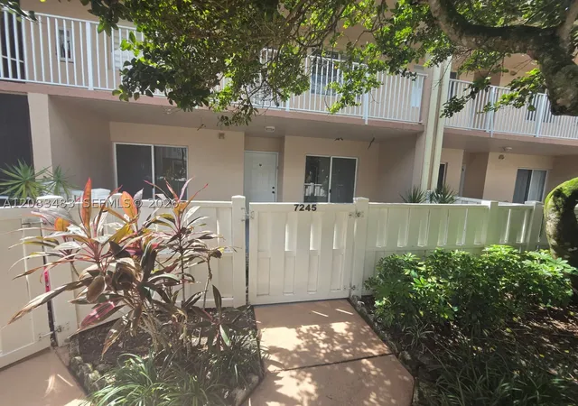Photo 3 of Sale Pending at 7245 S Devon Dr #112, Tamarac, FL 33321 | MLS# A12083483 | Listing updated on 2026-10-02