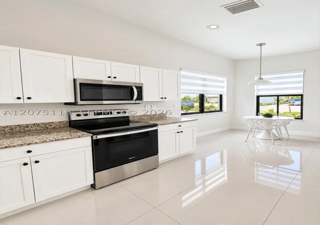Photo 2 of Single family home for sale at 5487 Cassidy Ln, Ave Maria, FL 34142 | MLS# A12075118 | Listing updated on 2026-09-11
