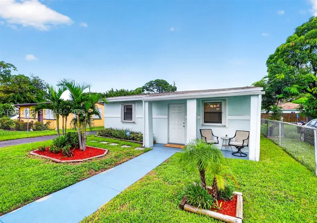 Photo 3 of Sale Pending at 2825 Nw 3rd Street, Pompano Beach, FL 33069 | MLS# A12081968 | Listing updated on 2026-09-11