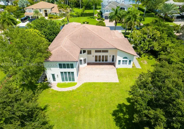 Photo 2 of Mansion for sale at 11406 Cyn Maple Blvd, Davie, FL 33330 | MLS# A12084131 | Listing updated on 2026-09-14