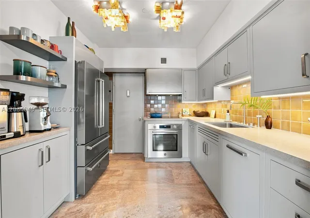 Photo 4 of Condo for sale at 16 Island Ave #4E, Miami Beach, FL 33139 | MLS# A12084049 | Listing updated on 2026-09-05