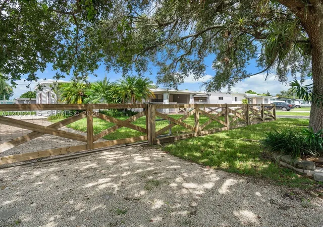 Photo 4 of Single family home for sale at 30312 SW 172nd Avenue, Homestead, FL 33030 | MLS# A12082115 | Listing updated on 2026-09-12