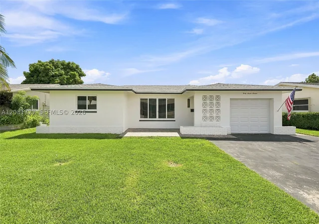 Photo 1 of Single family home for sale at 4716 Nw 48th Avenue, Tamarac, FL 33319 | MLS# A12081727 | Listing updated on 2026-09-13