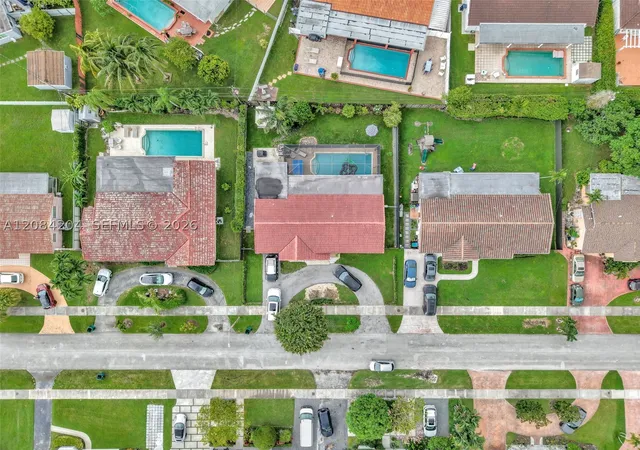 Photo 3 of Single family home for sale at 2211 SW 98th Place, Miami, FL 33165 | MLS# A12084204 | Listing updated on 2026-09-05