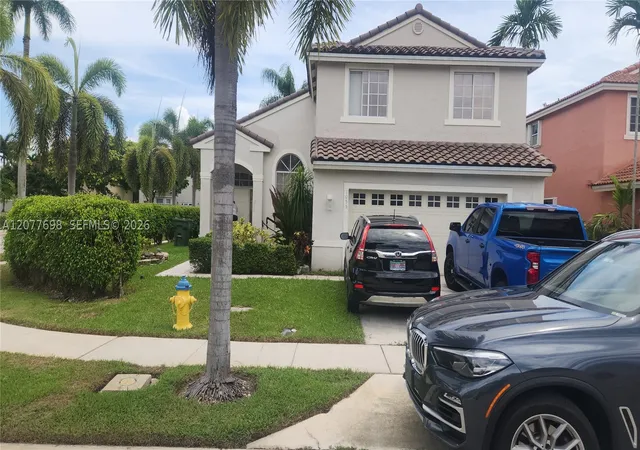Photo 4 of Single family home for sale at 1055 NW 187th Avenue, Pembroke Pines, FL 33029 | MLS# A12077698 | Listing updated on 2026-09-05
