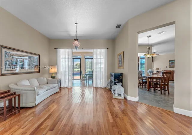 Photo 3 of Single family home for sale at 2825 Fairways Dr, Homestead, FL 33035 | MLS# A12083290 | Listing updated on 2026-09-05