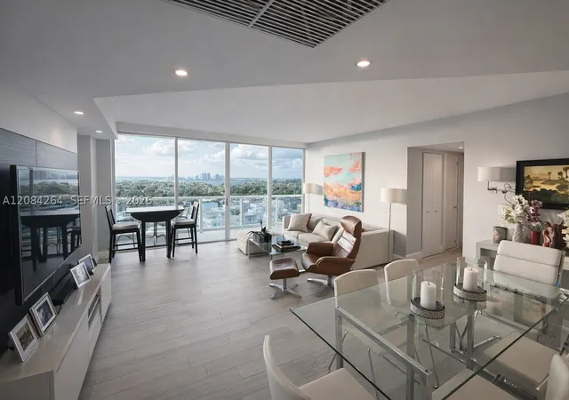 Photo 4 of Condo for sale at 5900 Collins Ave #1405, Miami Beach, FL 33140 | MLS# A12084264 | Listing updated on 2026-09-06
