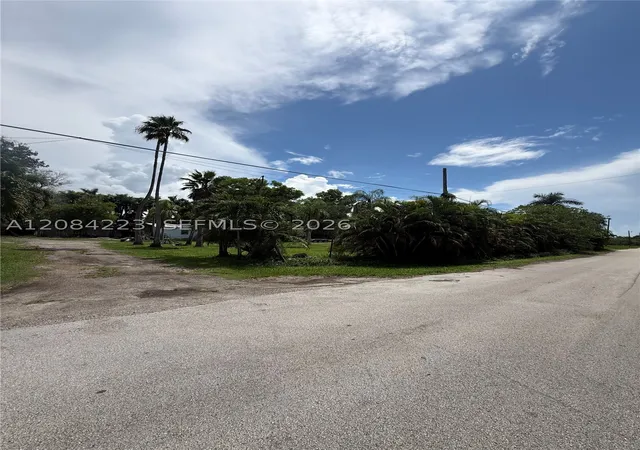 Photo 4 of Land for sale at 208 SW 208th Lane, Southwest Ranches, FL 33332 | MLS# A12084223 | Listing updated on 2026-09-05