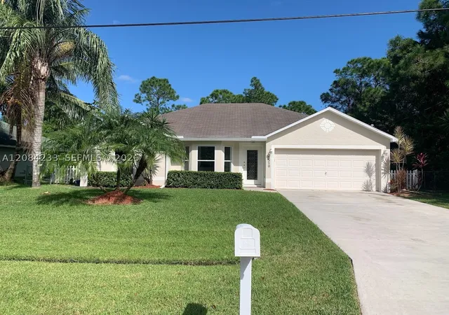 Photo 1 of Single family home for sale at 5570 Nw Cruzan Ave, Port St Lucie, FL 34986 | MLS# A12084233 | Listing updated on 2026-09-06
