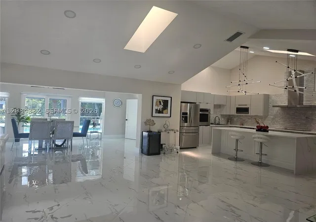 Photo 30 of Single family home for sale at  Alford Ct, Palm Beach Gardens, FL 33418 | MLS# A12084332 | Listing updated on 2026-09-14