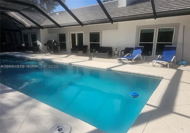 Photo 3 of Single family home for sale at Alford Ct, Palm Beach Gardens, FL 33418 | MLS# A12084332 | Listing updated on 2026-09-14