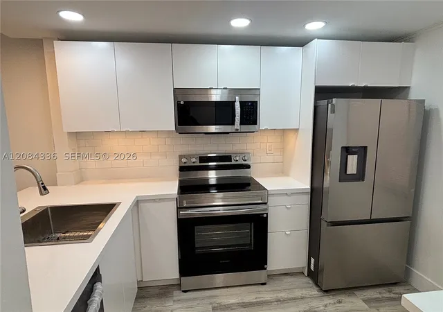 Photo 1 of Condo for sale at 10304 Sunrise Lakes Blvd #209, Sunrise, FL 33322 | MLS# A12084336 | Listing updated on 2026-09-10