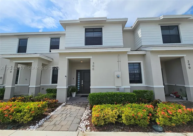 Photo 1 of Townhouse for sale at 300 Ne 12th Street, Florida City, FL 33034 | MLS# A12084357 | Listing updated on 2026-09-10