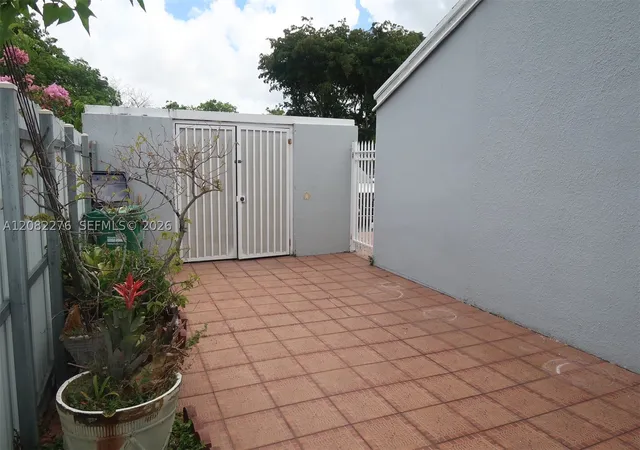 Photo 3 of Sale Pending at 2500 Sw 122nd Court, Miami, FL 33175 | MLS# A12082276 | Listing updated on 2026-09-06