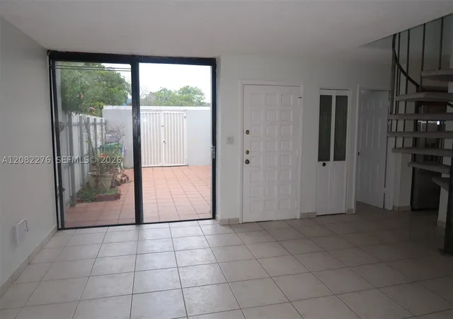 Photo 4 of Sale Pending at 2500 SW 122nd Court, Miami, FL 33175 | MLS# A12082276 | Listing updated on 2026-09-06
