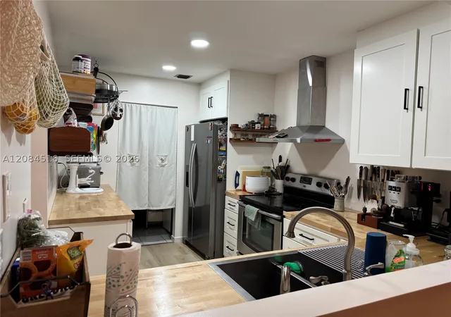 Photo 1 of Single family home for sale at 2308 N 37th Avenue, Hollywood, FL 33021 | MLS# A12084516 | Listing updated on 2026-09-12