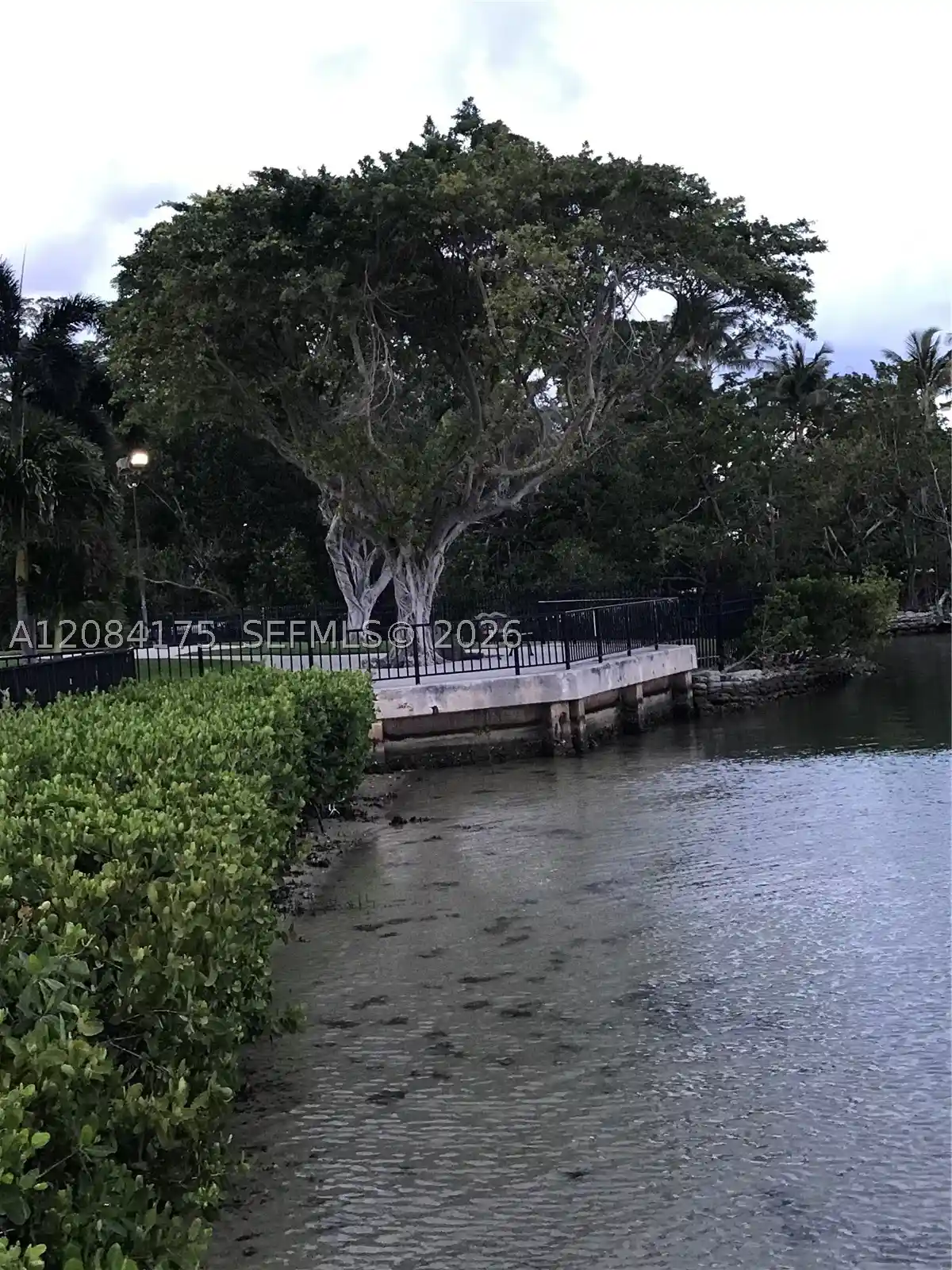 Listing Photo 38 - Condo for sale in 2780 Ne 183Rd St located at 2780 Ne 183Rd St, Miami, FL 33160 - Unit #303