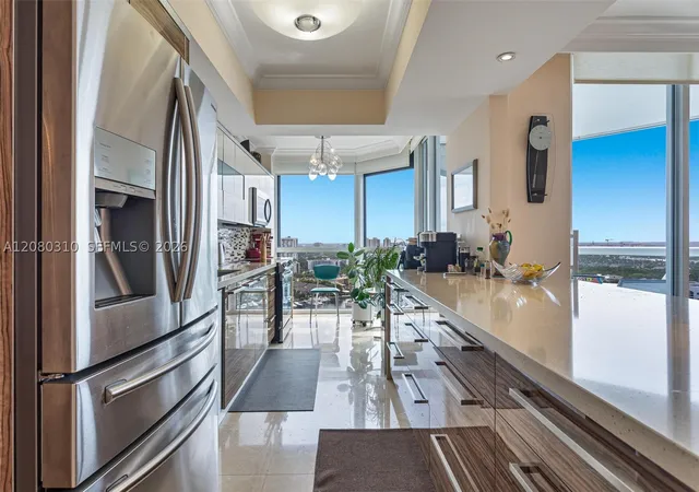 Photo 3 of Condo for sale at 21205 Yacht Clb Dr #2405+DEN, Aventura, FL 33180 | MLS# A12080310 | Listing updated on 2026-09-18