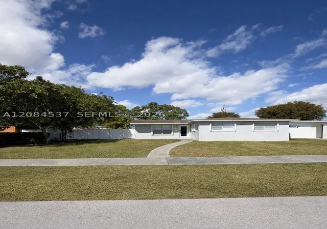 Photo 1 of Single family home for sale at 12221 Sw 188th Street, Miami, FL 33177 | MLS# A12084537 | Listing updated on 2026-09-10